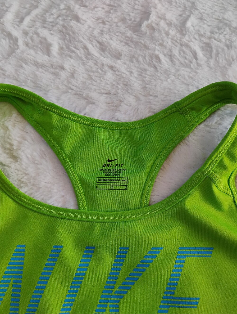 Nike Dri-Fit Racerback Sports Bra - Picture 3 of 4